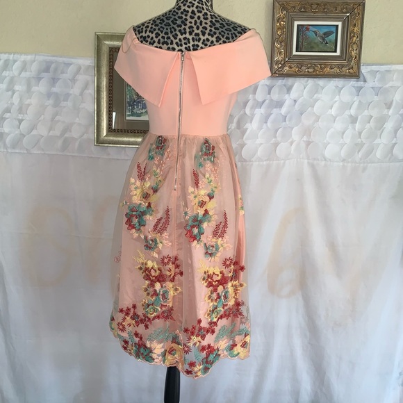 Gianni Bini Laura Floral off the shoulder Dress A25004 - Picture 7 of 14